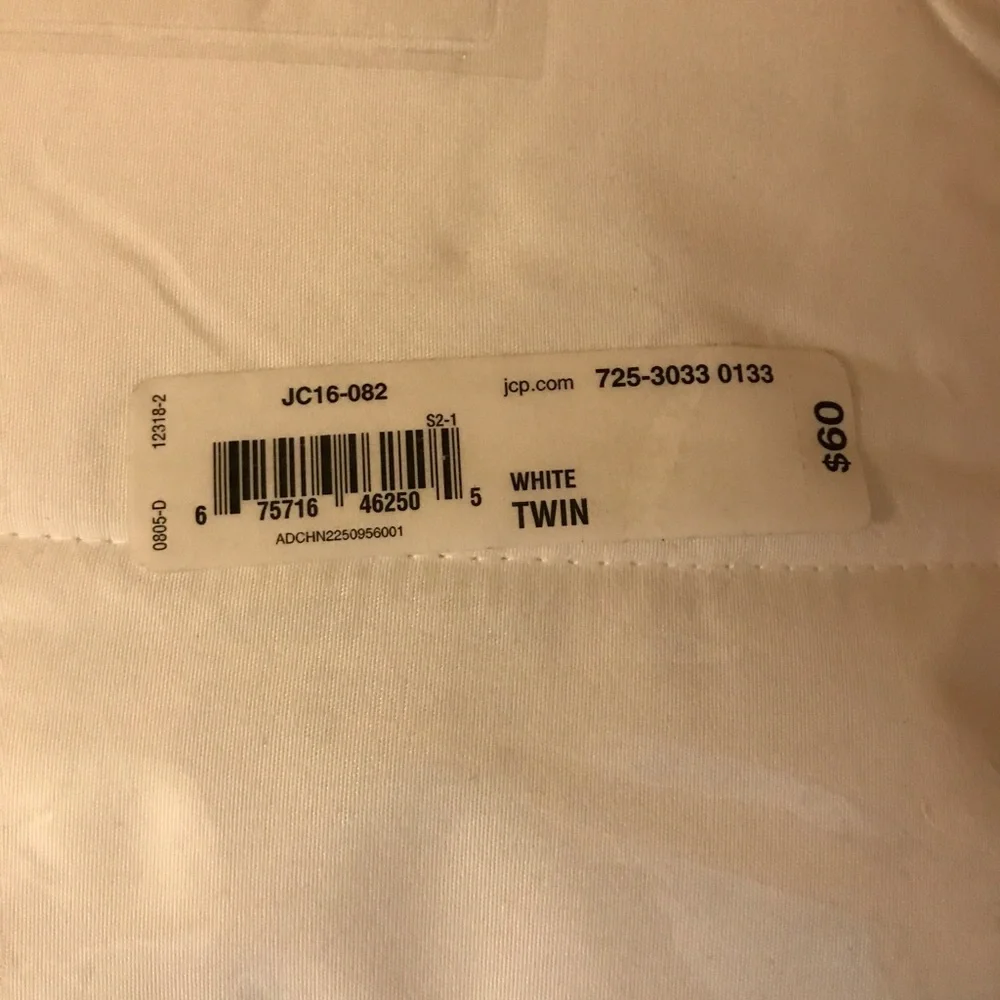NWT JCPenney Home Waterproof Mattress Pad